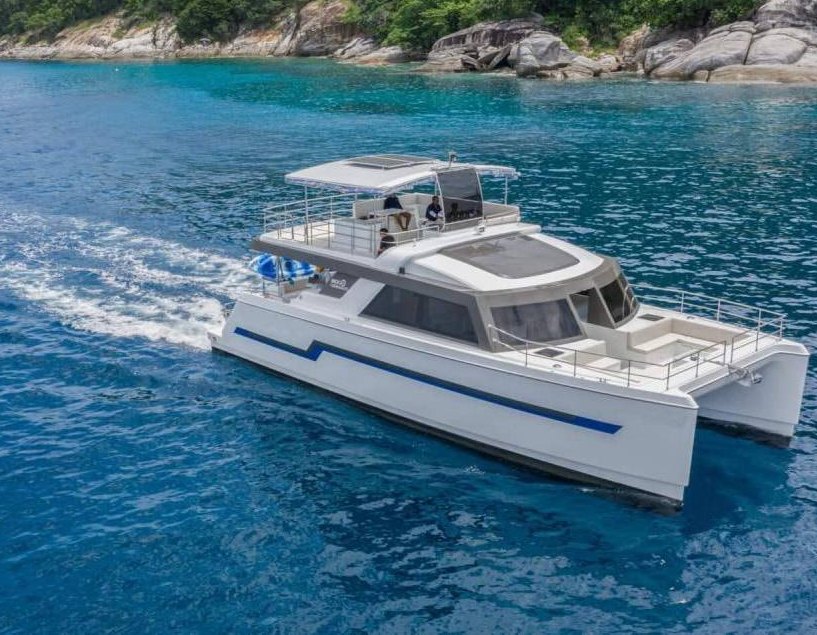 Motor catamaran Marco 53 ft