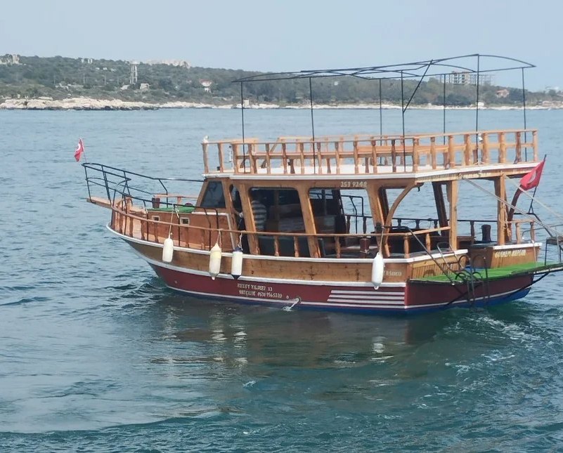 Motor yacht Dream 50 ft — photo 1