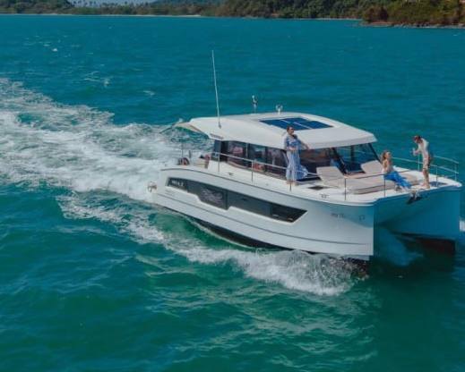 Motor catamaran Miles 36 ft