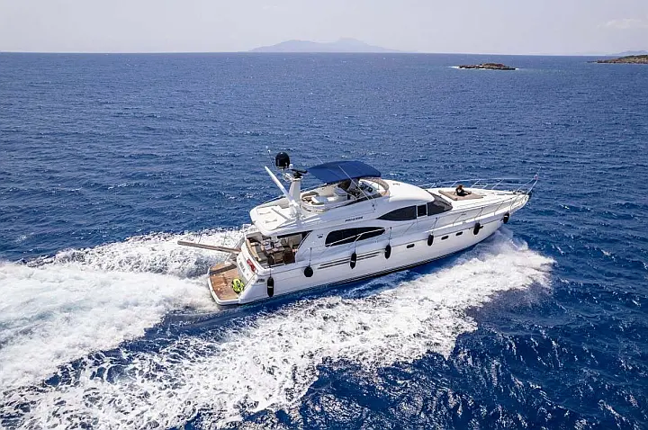 Motor yacht Princess 75 ft — photo 1